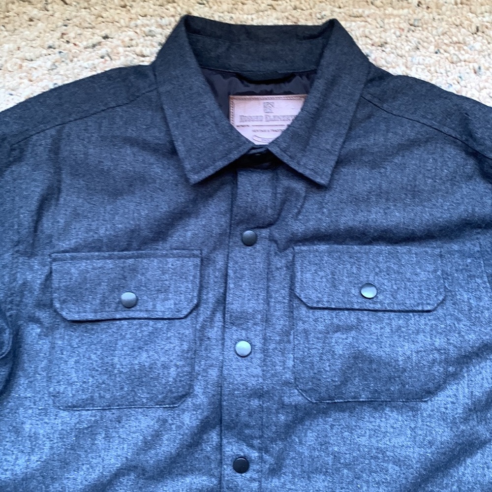 RUGGED ELEMENTS Men’s Button Down Utility Insulated Puffer Jacket - Picture 9 of 16